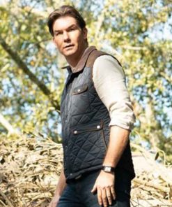 The Secret: Dare to Dream Jerry O’Connell Quilted Tucker Vest
