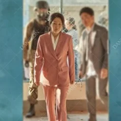 Park Eun-hee Pink Blazer