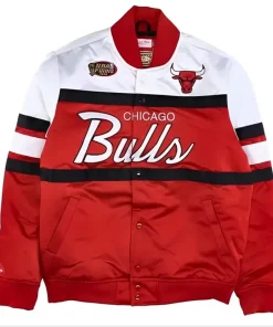 Vintage 90’s NBA Chicago Bulls Red & White Satin Varsity Bomber Jacket