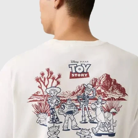 Levi's x Toy Story Alien Graphic Boxy T-Shirt - Viral & Trending