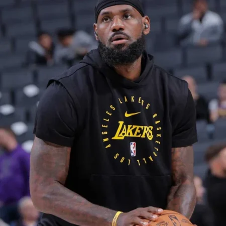 Nike Lebron James Lakers Sleeveless Hoodie Black – Danezon