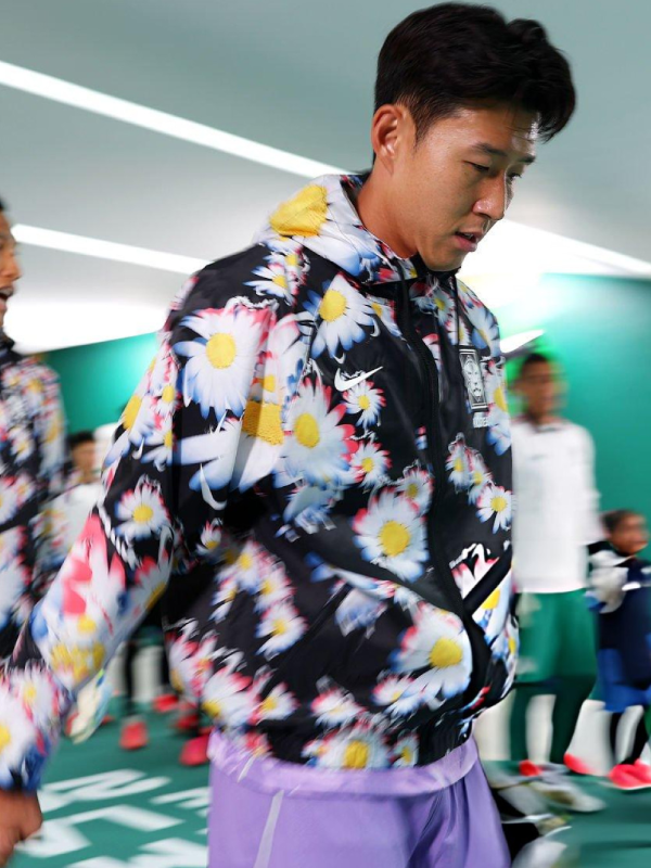 Clyde Frazier Super Mario Sunshine Hoodie